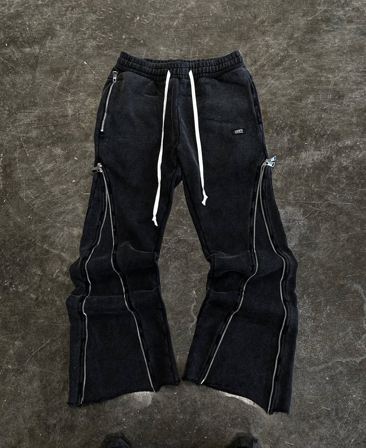 3X ZIP FLARED SWEATS